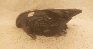 Przod przednia lampa prawa ford focus MK2 5