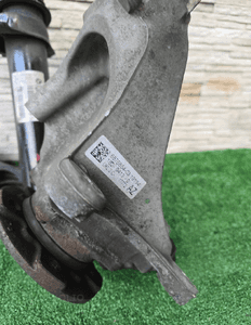Zwrotnica wahacz amortyzator bmw X2 F39 6876854 2