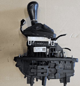 Audi A6 C6 lewarek wybierak linka biegów 4F1713041 AH 9