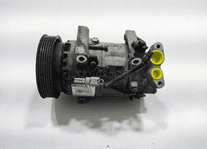 Sprężarka klimatyzacji renault clio iv 1.5 dci 926002352R 2013-2016 2