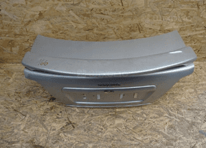 Volvo S40 i lift tylna klapa bagażnika tył 1