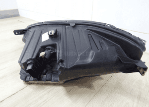 Tesla model s lift lampa prawy przód prawa przednia full led 105357500E 3