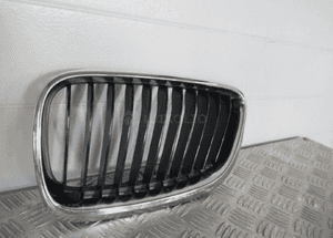 Grill atrapa nerka lewa bmw 2 F22 F23 3