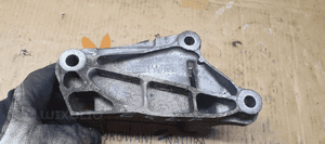 Łapa mocowanie silnika Citroen C5 III 2.0 HDI 326B97 3