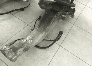 ZWROTNICA PIASTA JEEP GRAND CHEROKEE WK WH 3.0CRD BDB 8