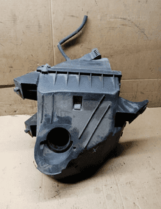 Obudowa filtra powietrza Audi A6 C5 2.5 TDI 4B0133837E 4