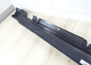 Listwa progowa lewa mercedes c-klasa W205 cabrio A2056905605 kz llu 8