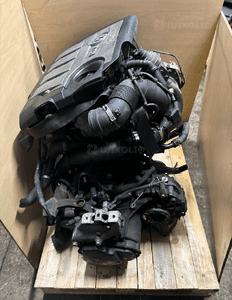 Silnik kompletny 1.6 tdi cay vw audi skoda seat yeti roomster 4