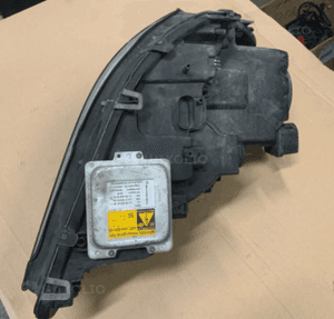 Mercedes ML 164 lampa lewa  xenon bixenon skrętna  Europa oryginał 6