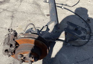 Belka os tylna zawieszenia ford transit connect ii 5
