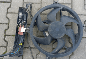 Peugeot 407 1.8 16V wentylator chlodnicy modul 4