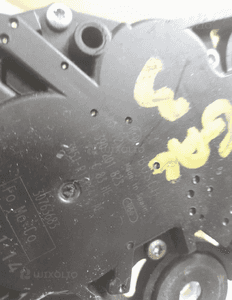 VOLVO V50 SILNICZEK WYCIERACZKI 0390201823 6