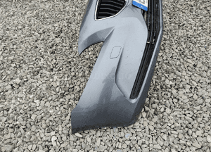 Zderzak przód przedni kompletny grill volvo V40 ii D2 2016-2019 lift 5