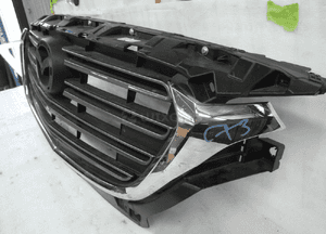 Mazda CX3 lift z chromami grill atrapa 3