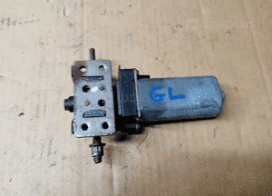 Silniczek regulacji fotela siedzenia Mercedes GL X166 W166 986299-105 3