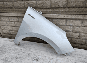 Ford fiesta MK8 active 17-24 błotnik prawy przedni 2
