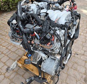 Audi S6 C6 4F A8 S8 D3 5.2FSI V10 bxa silnik kompletny 2