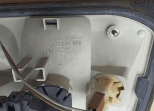 Audi A8 D2 lampa tył tylna lewa 4D0 3
