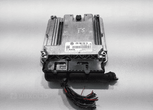 KOMPUTER SILNIKA VOLKSWAGEN TRANSPORTER T5 2.5 TDI 070906016DS 0281014252 2