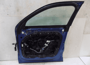 Volvo XC40 2021 drzwi prawe przód kompletne kolor 720 5