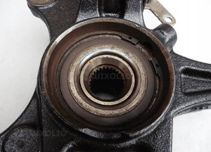 Zwrotnica piasta prawa Peugeot 308 II T9 P65 7