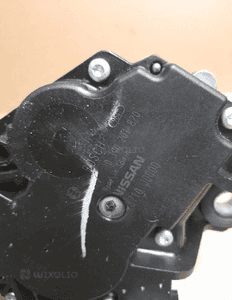Nissan Qashqai J10 Lift Silniczek wycieraczek 0390201820 2