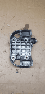 Podstawa łapa alternatora VW Touareg 3.0 TDI 059903143P 1