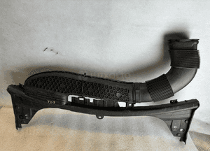 Kierownica przewod powietrza mercedes c W205 org 1