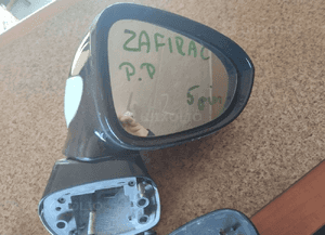 Lusterko prawe przód przednie opel zafira c 5 pin 5