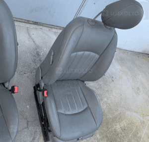 MERCEDES CLS 219 fotel fotele przod SZARA skóra  grzane 12