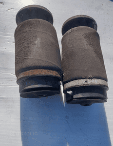 Bmw X6 E71 4.4 V8 miech poduszka pneumatyczna nivo prawa  lewa 1