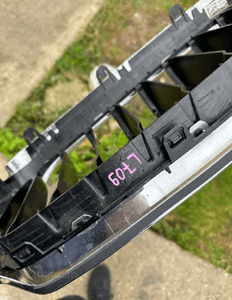 Grill atrapa przód nerki bmw 5 G30 G31 lift fl lci 9464210 2020- cały 11