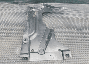 Osłona 8E0825216C Plastik Podwozia Podłogi Przeciwbłotna Prawa Tyl Tylna Quattro 4x4 Audi A4 B6 B7 Sedan Kombi 4
