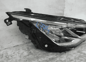 Vw golf viii 8 lampa przednia prawa europa 2