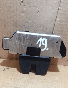 PEUGEOT 5008 I ZAMEK KLAPY Bagażnika tył tylnej 9151487499 1