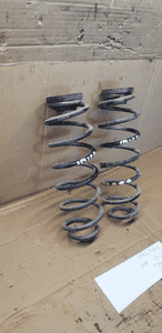 Sprężyny sprężyna tył tylne Seat Ibiza IV 6J HB 4