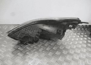 Lampa przednia przód prawa hyundai IX20 2010-2015 rok 12