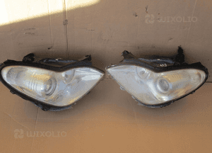 Lampa przednia przód lewa prawa mercedes cls W219 1