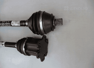 Półoś prawy przód Audi A6 C6 S6 5,2 10V 4F0407272S 2