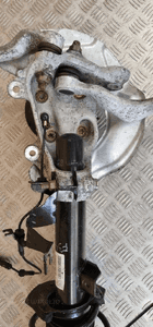 Bmw F34 zwrotnica amortyzator prawy przód przednia 6798260 6859040 11