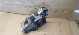Mocowanie łapa pompy wtryskowej paliwa Opel Zafira C 2.0 CDTI 55574721 2