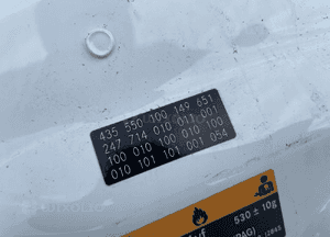 MASKA POKRYWA SILNIKA MERCEDES GLA W247 247 GRAD 5