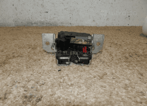 Zamek Klapy Bagażnika Tył Tylny Mercedes A W169 1697400135 3PIN 4