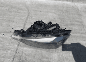 Bmw 3 F30 lampa lewa reflektor 2