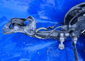 Lexus UX zwrotnica wahacz drążek prawy tył 2