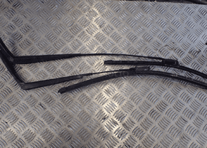 RAMIONA WYCIERACZEK VW GOLF V RADOM 1