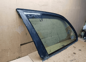 Szyba lewy tył tylna lewa BMW 5 E39 Kombi Touring 2