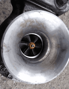 Turbosprężarka bmw X1 X3 2.0 d 850689301 3