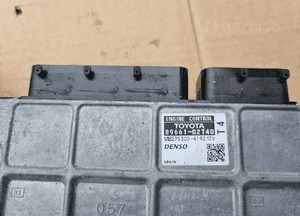 auris 1.6 sterownik kluczyk zestaw 89661-02t40 2