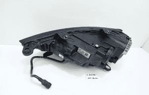 Lampa prawy przód przednia full led audi A1 ii 82A 4